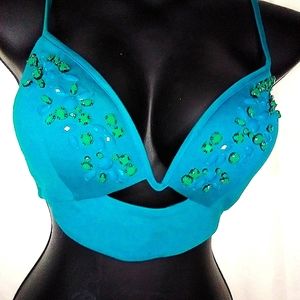 BeBe crop top